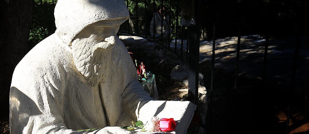 Participez à cette belle neuvaine à Charbel, le saint aux 29349 miracles, du 8 au 16 juillet 2024 !